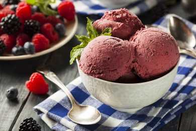 blackberry ice cream