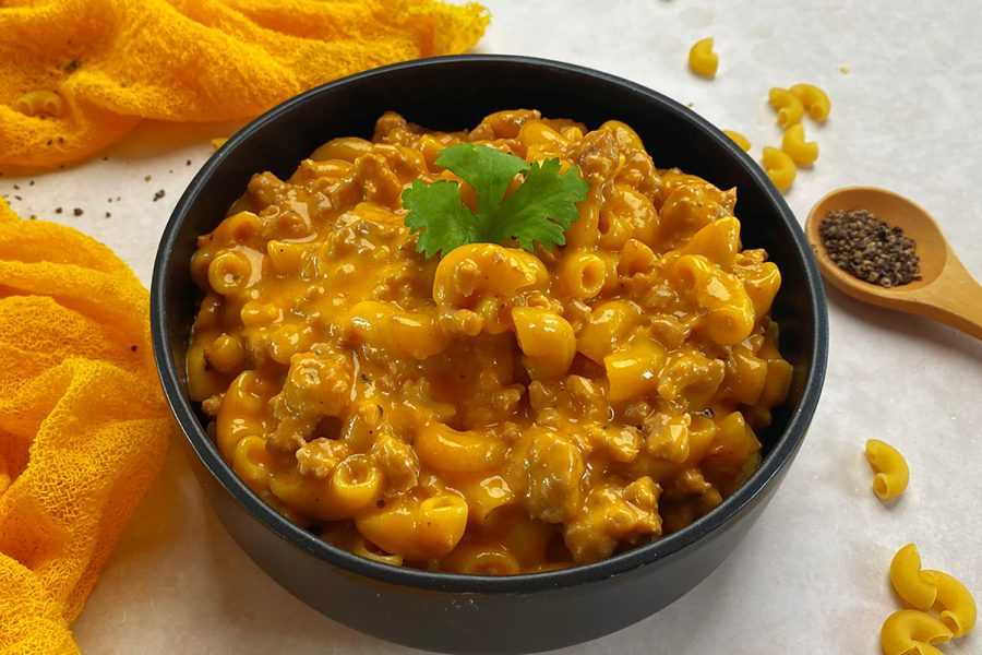 Velveeta Hamburger Helper - Cheeseburger Macaroni - Corrie Cooks