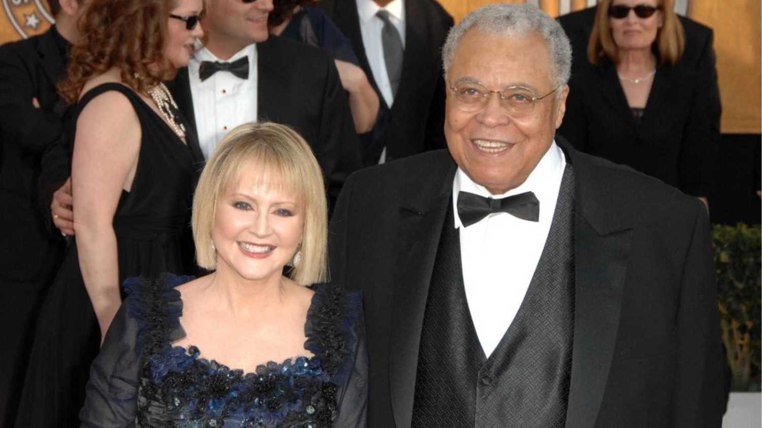 Cecilia Hart and James Earl Jones at the 15th Annual Screen Actors Guild Awards. Shrine Auditorium, Los Angeles, CA. 01-25-09