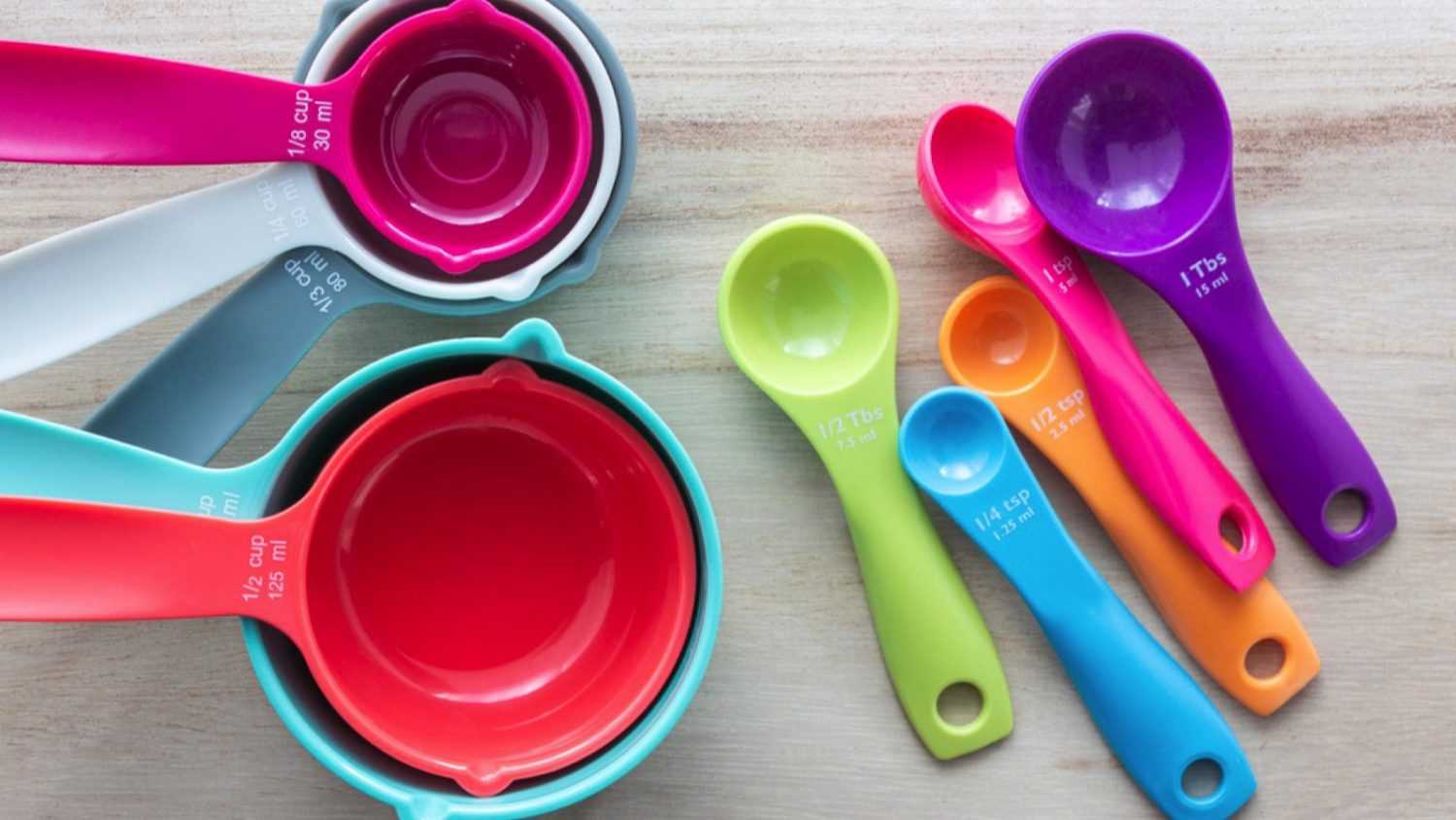 Top 10 Kitchen Tools to Buy at the Dollar Store - Corrie Cooks