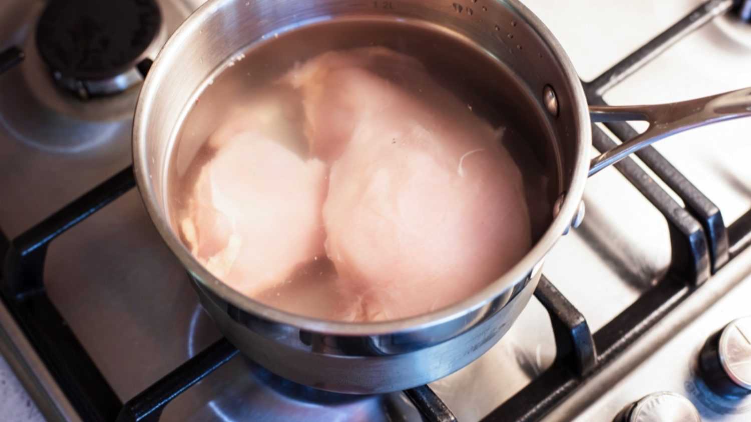 Boiling chicken breast