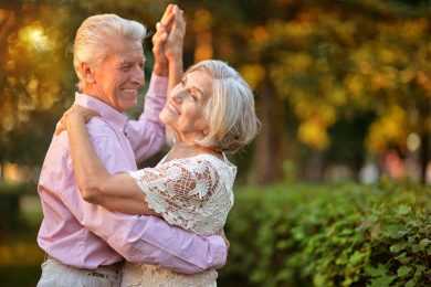 old couple dance