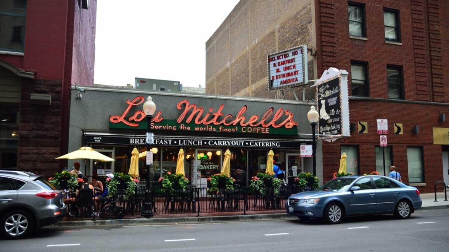 CHICAGO, IL - USA - JULY 16: Lou Mitchell's Restaurant, is a Chicago diner and was frequented by many people on the start of route 66 in Chicago on July 16, 2017.