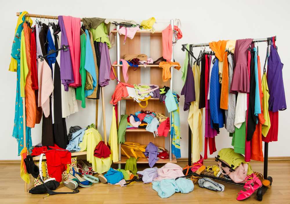 Clutter clothes