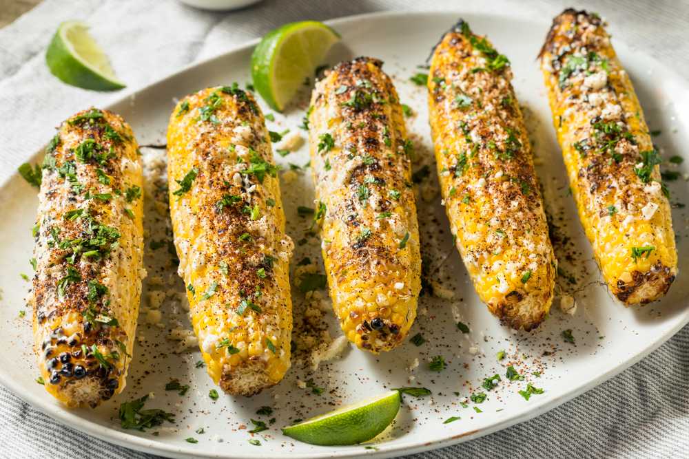 Elote mexican street corn